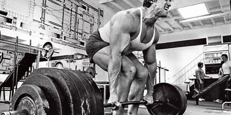 Arnold Doing Deadlift